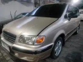 Hyundai trajet Gls matic th2002