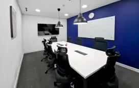 Akses satu harga ke ruang kantor profesional 10 orang di HQ Menara Cakrawala