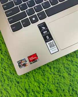 LAPTOP LENOVO IDEAPAD 1