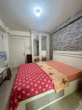 DISEWAKAN STUDIO Furnish APARTEMEN KALIBATA CITY Green Palace
