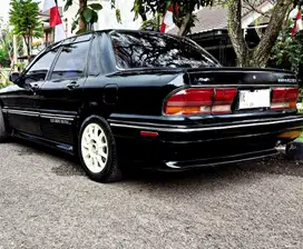 Mitsubishi Eterna 1992 Bensin