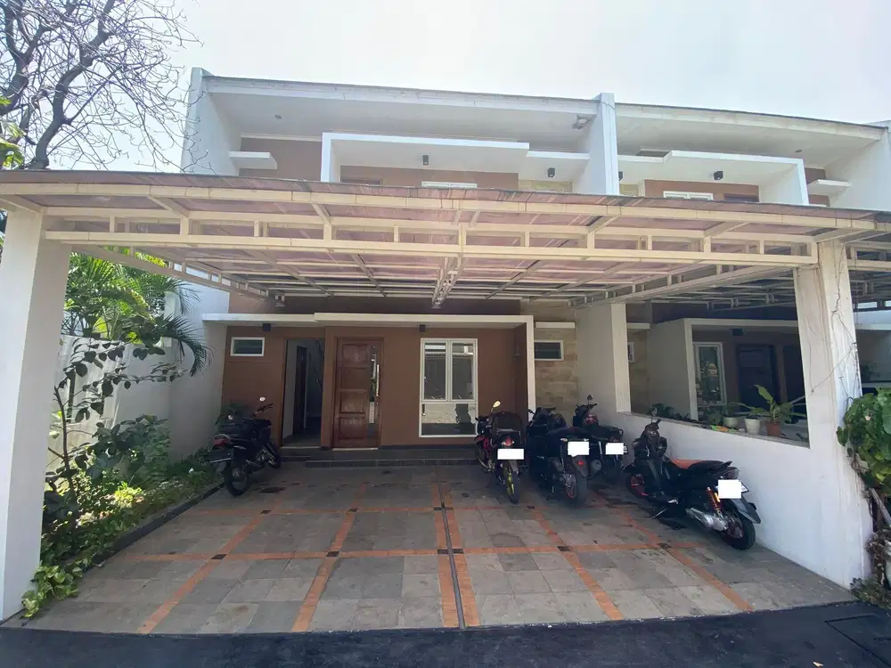 Rumah 2 Lt Carport Luas 10 Mnt ke One Belpark Mall Siap KPR  J-27228