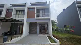 Rumah dijual 2 lantai siap huni di pamulang lokasi strategis