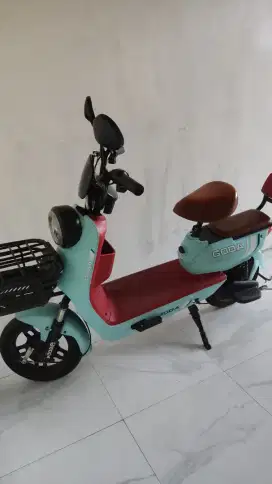 SEPEDA LISTRIK MERK GODA