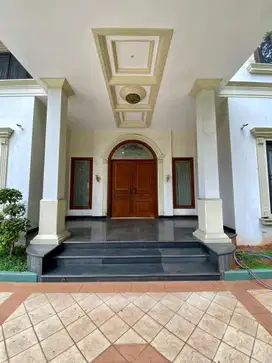 DIJUAL RUMAH MEWAH FULL FURNISH DI VILLA MELATI MAS SERPONG UTARA