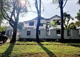 DIjual Rumah Mewah Siap Huni Lokasi Strategis di Cinere Depok