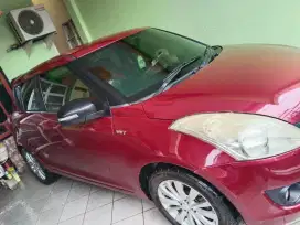 dijual  Suzuki swift