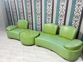 Jual Sofa Ruang Tamu 1 Set dengan Meja