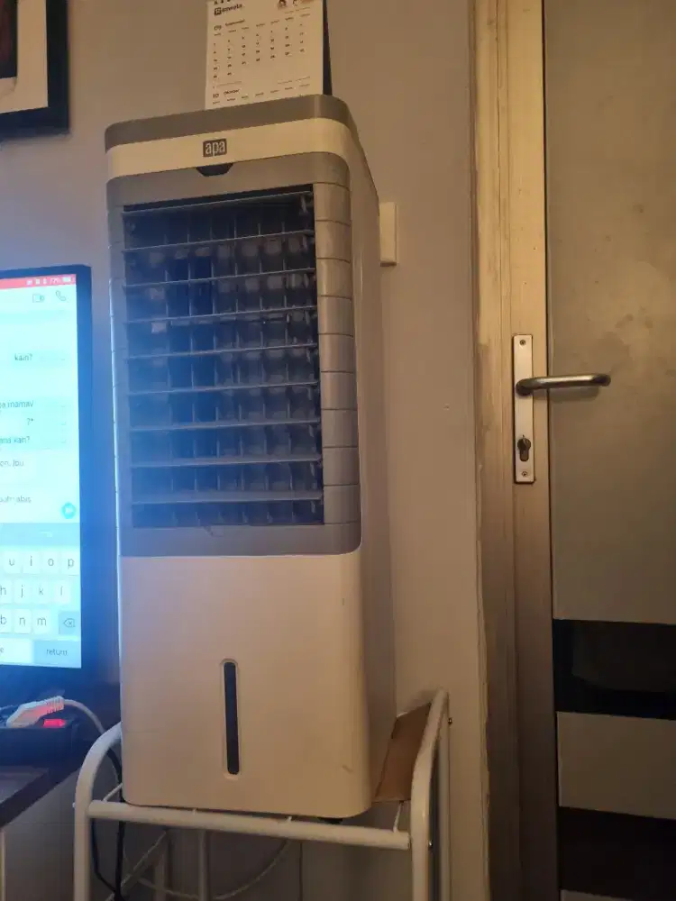 Kipas angin bisa isi air