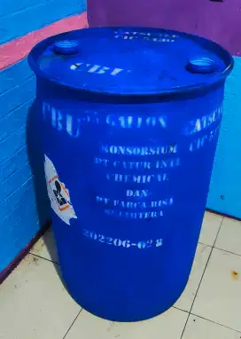 Drum air plastik 200L/drum serbaguna