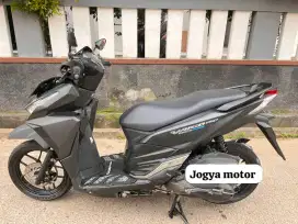 Honda Vario 150 cc tahun 2015 cash
