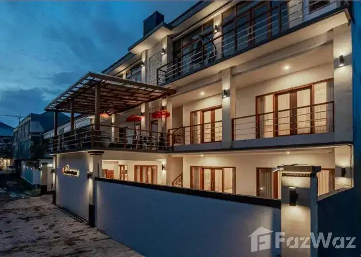 10 Bedroom Hotel for sale in Pererenan, Bali