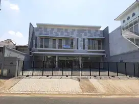 ISTIMEWA DISEWAKAN BANGUNAN KOMERSIAL CITRALAND  SEMI FURNISH