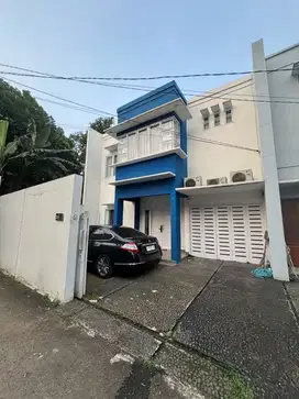 Rumah dijual di Jalan MPR Cipete Jakarta Selatan
