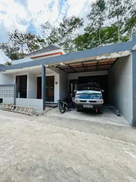 725 Jutaan dekat Pasar Jangkang dan Kampus UII SIAP HUNI BARU SHM PBG