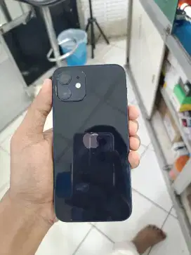 iPhone 11 64 batre 81 eks ibox