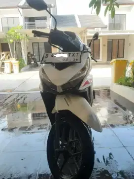Vario 125 2016 putih merah