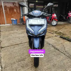 Vario 125 keyless th 2025 KM LOW 1RB GOOD CONDITION