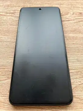 Infinix Smart 8 64 GB / 3+3 GB GARANSI ON Black Great Condition