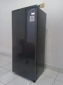KULKAS SECOND MERK AQUA 1 PINTU 180L PEMAKAIAN 3 BULAN
