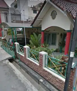 Rumah asri dan tenang di tengah Kota Bandung
