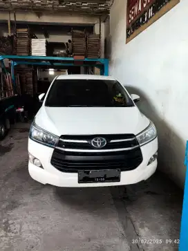 Kijang Innova 2016 G Manual Bensin