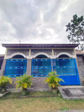 Rumah Apik Lingkungan Perumahan di Guwosari