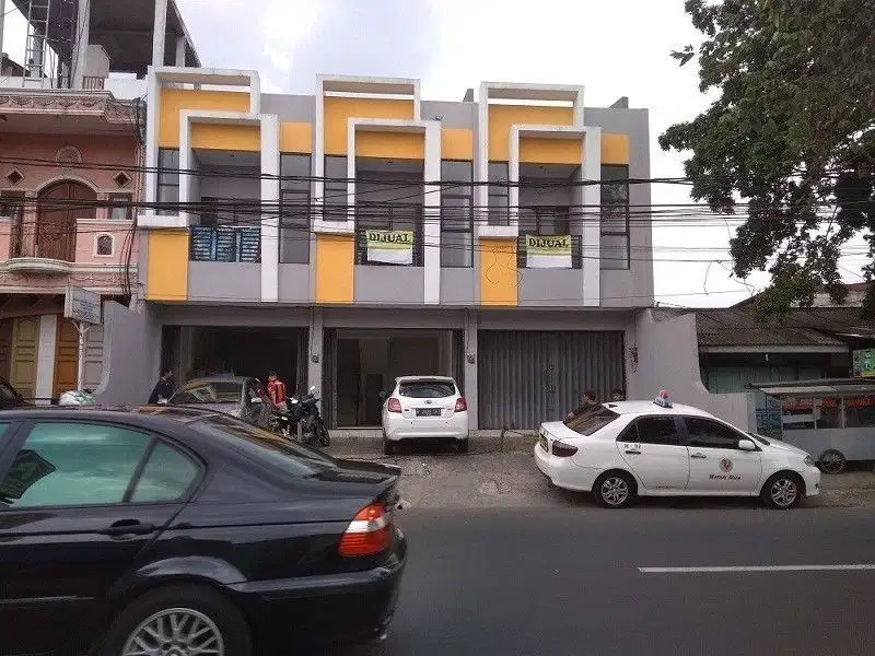 RUKO Strategis Siap Pakai Di Duren Sawit Jakarta Timur