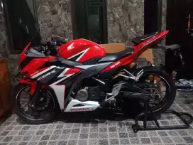 Honda Cbr 150R facelit 2018 Good  Condition