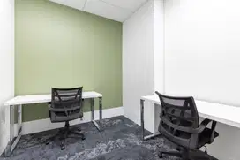 Ruang kantor pribadi sesuai kebutuhan unik bisnis Anda di Regus Forum Nine
