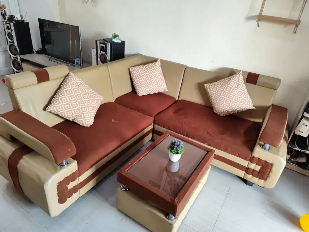 Sofa set dan meja