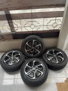 Velg Original Honda Brio 2024 dan Ban Dunlop