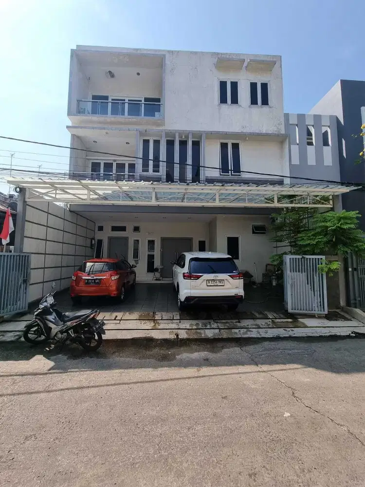 Dijual Rumah Sunter Kirana