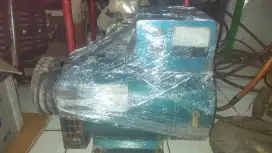 Jual generator jenset 3.KW 3000watt kondisi normal siap pake aja kok