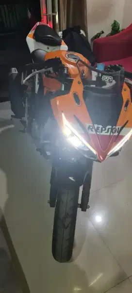 Cbr 150R facelift.Stnk hilang.Bpkb ada.pjak 1x.B 2027