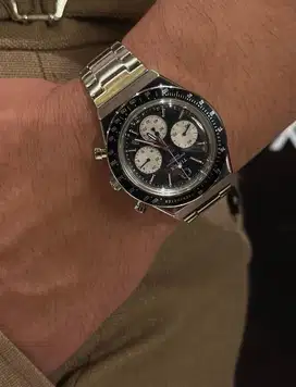 Jam tangan Timex M79 Chronograph