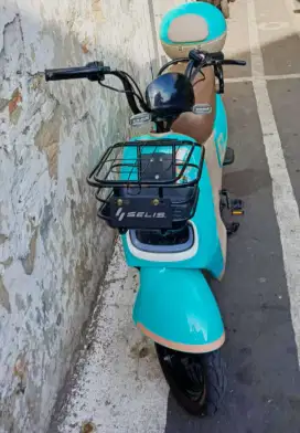 Di jual sepeda listrik selis gemini tosca