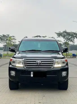 ( KM 55 Rb ) TOYOTA LAND CRUISER VX200 ATPM V8 FULL SPEK 2012