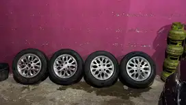 Velg kijang krista r15