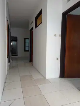 Kost Rumah 2 lantai Murah ada 11 kamar dekat Maranatha