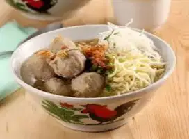 Cari karyawan buat dagang bakso