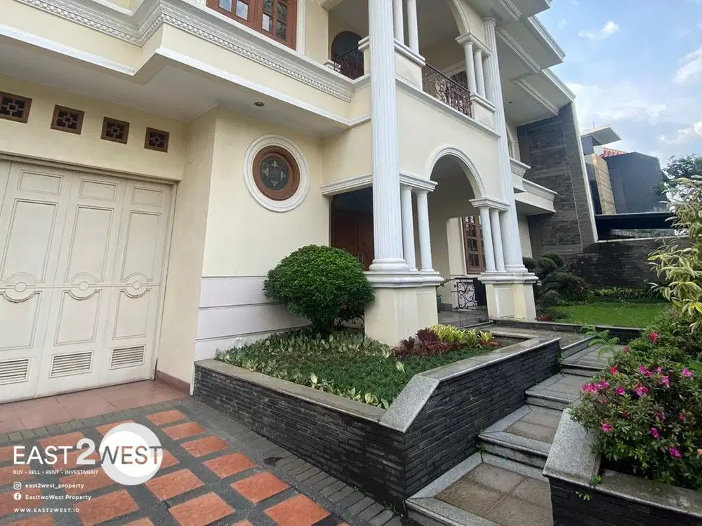 Dijual Rumah Jalan Batununggal Indah 2 Kota Bandung Mewah Bagus Nyaman Siap Huni Lokasi Strategis