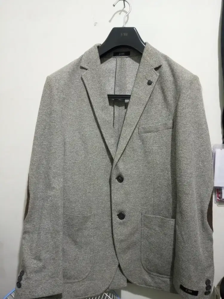 Jazz pria abu abu merek jobb