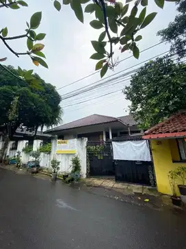 Rumah Dijual Di Bangka Kemang Jakarta Selatan