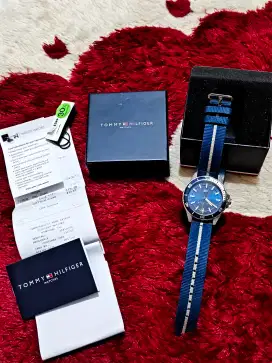 Jam tangan pria TOMMY HILFIGER