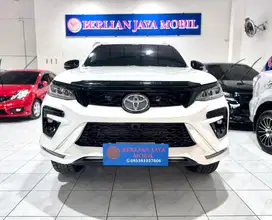 DI JUAL TOYOTA FORTUNER VRZ TRD 2.4L 2020 A/T PUTIH