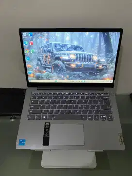 Laptop Lenovo Ideapad Slim 3