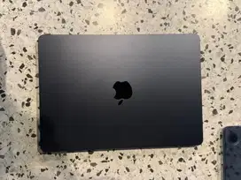 Macbook air M2 13inc 8/256gb (midnight)
