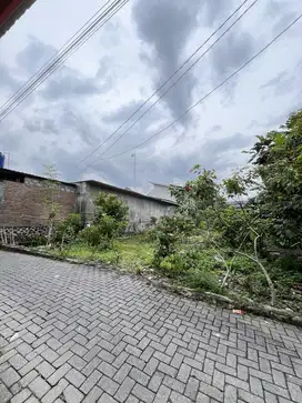 200 Meter Jl. Kaliurang, Tanah Ring 1 Kampus UII Jogja, SHM