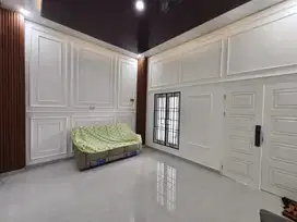 Dijual Rumah 3 lantai di Komplek Cemara Asri.